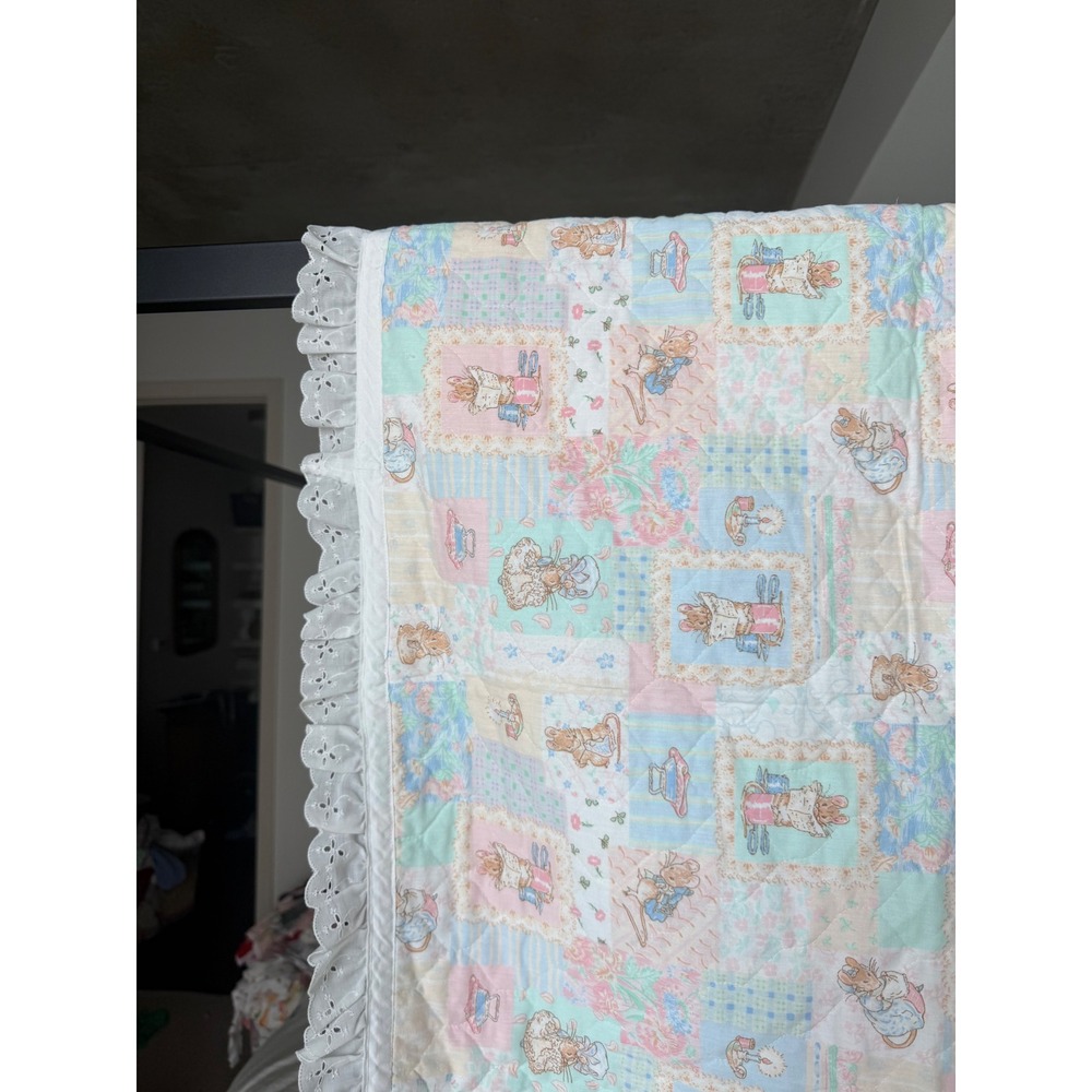 Vintage Peter Rabbit Print Baby Quilt - Picture 12 of 15